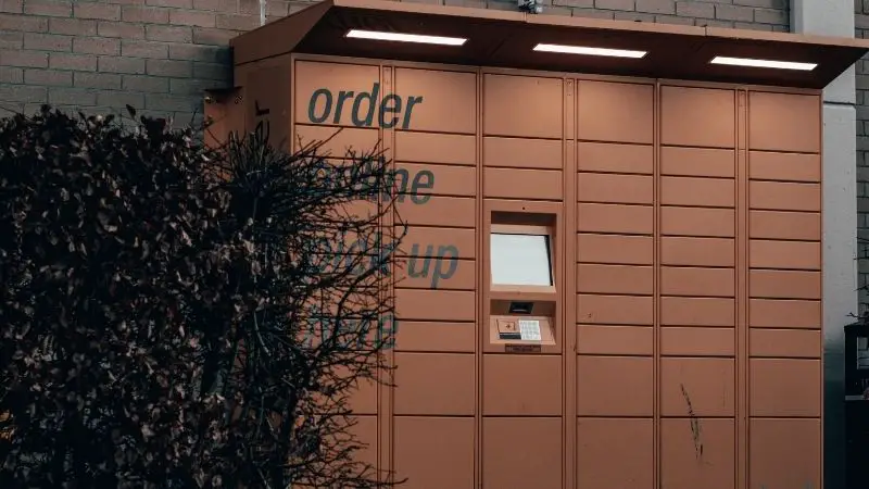 What Happens if You Don’t Pick Up From an Amazon Locker