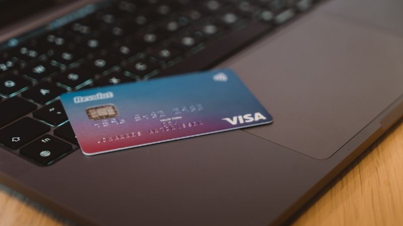 How to Use a Visa Gift Card on Amazon for a Partial Payment